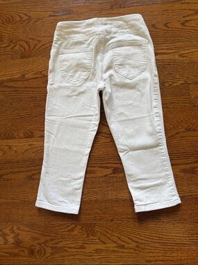 Lee White Cropped Pull-On Pants